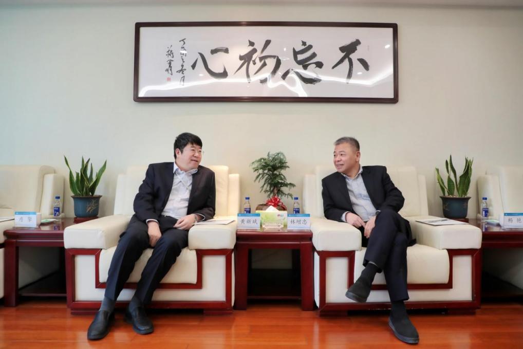 J:/李晗/Z-照片/（2025年1月1日）中国银行省行行长莅临集团/（2025年1月1日）中国银行省行行长莅临集团/BM3A9575.JPGBM3A9575
