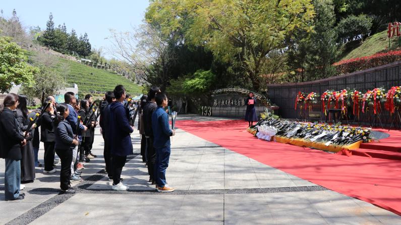 人力集团